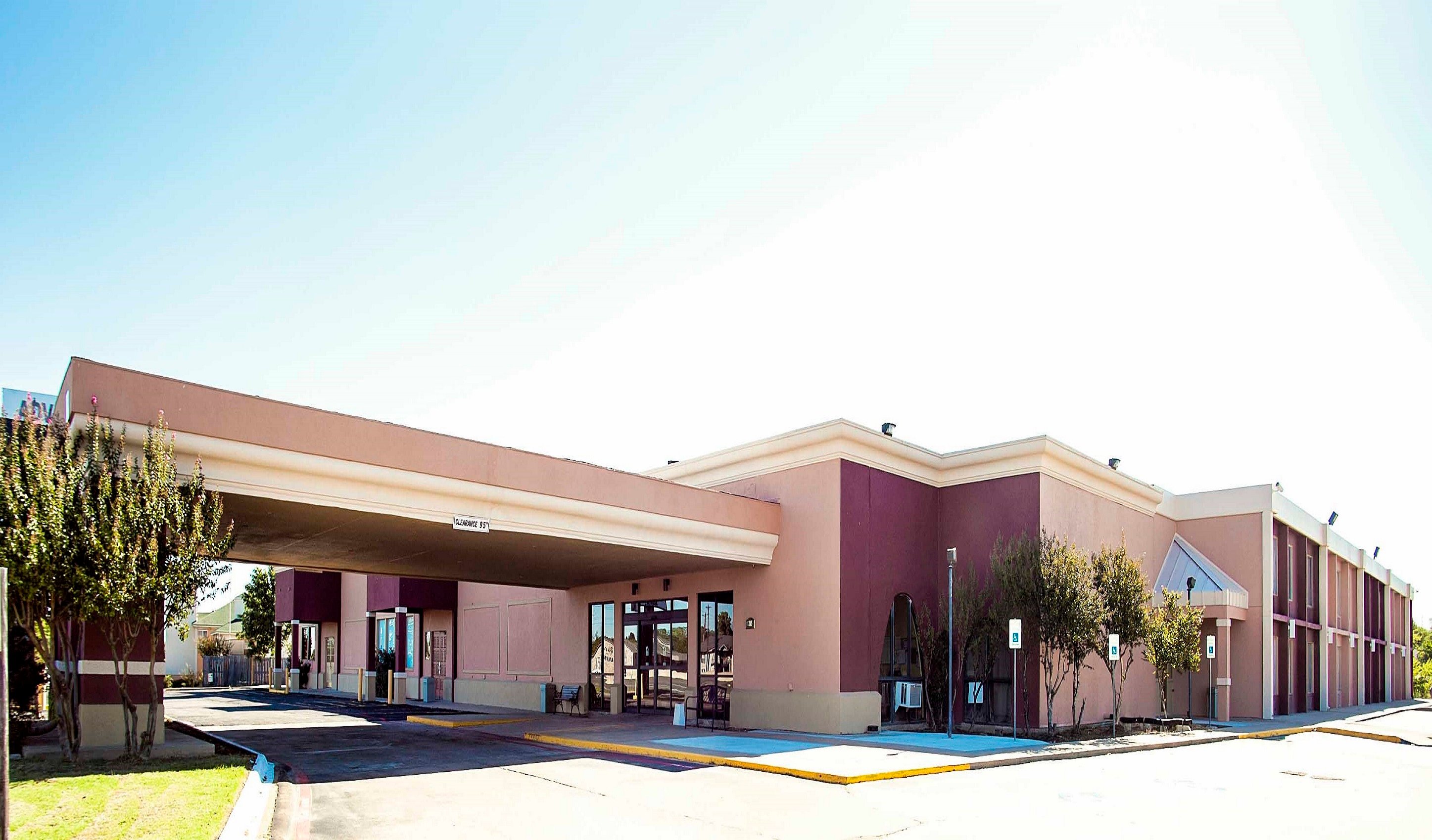 Express Inn And Suites-官方