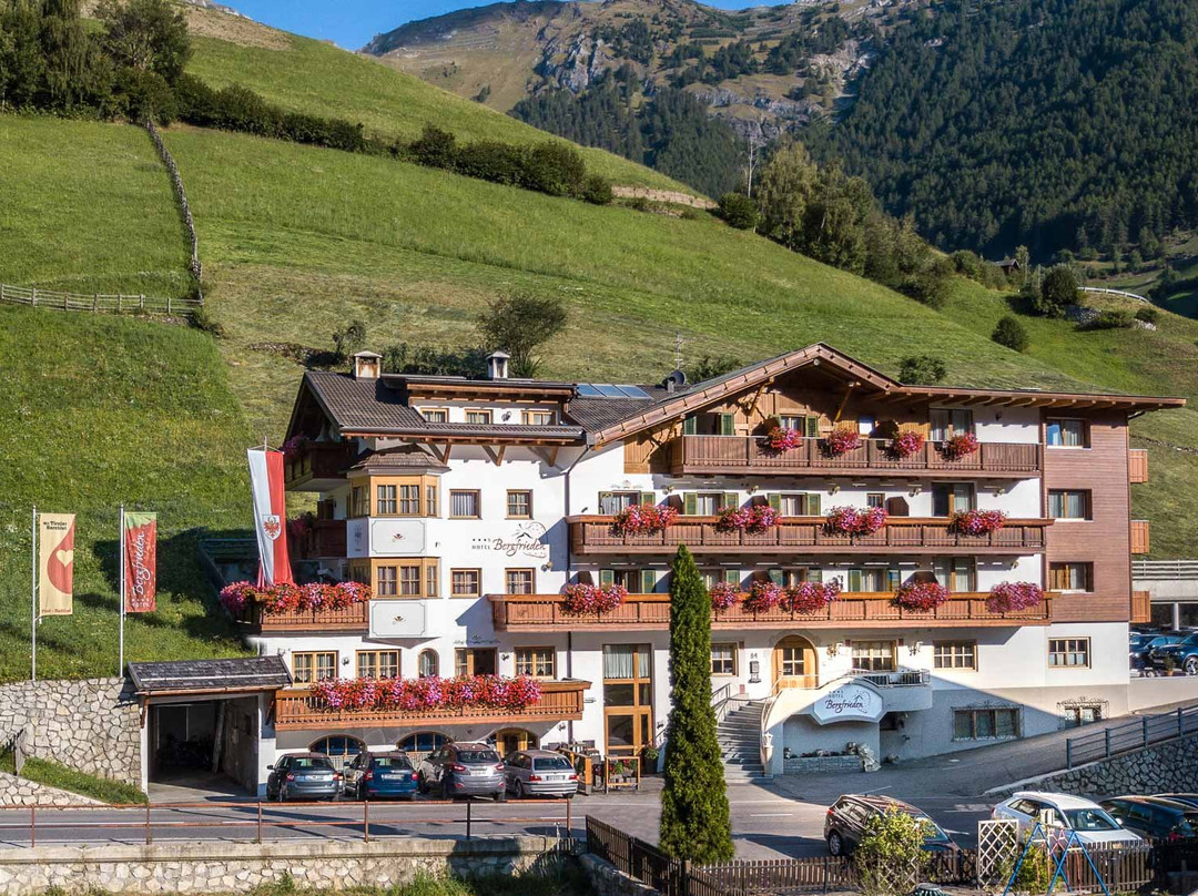 Hotel Bergfrieden主图