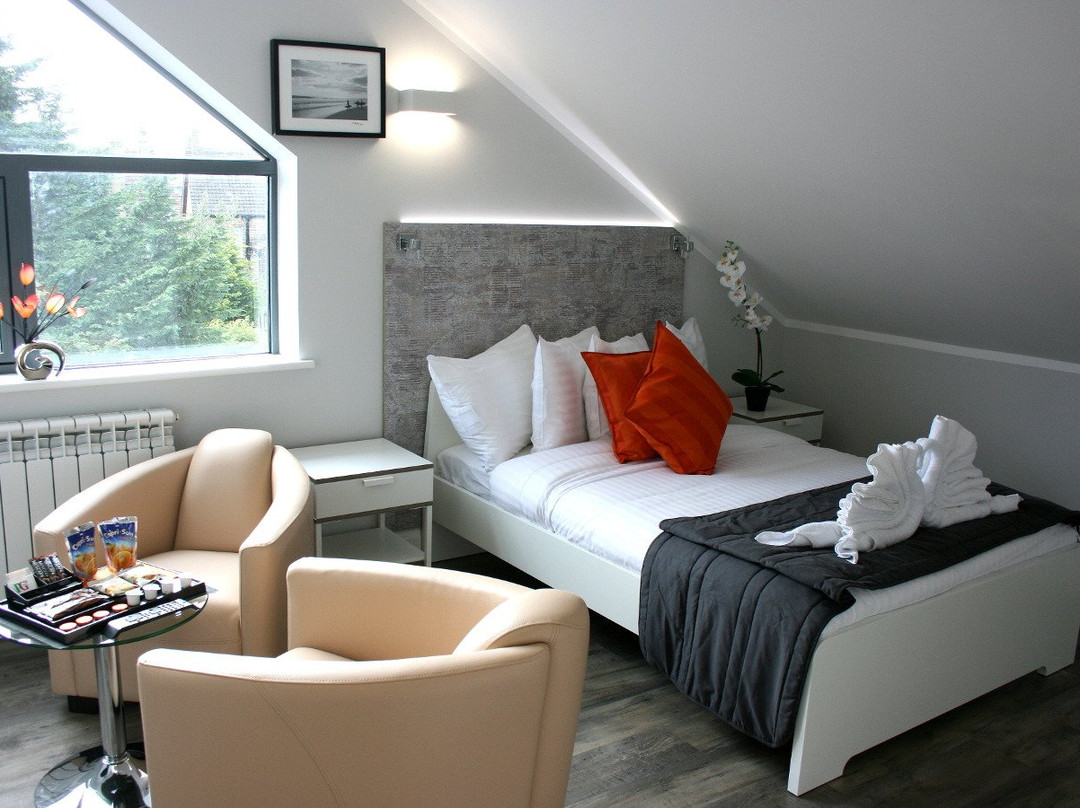 Westciti Caroco Aparthotel