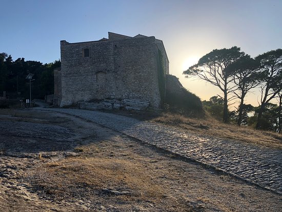 Chiesa di Sant'Antonio Abate-埃里切必去景点