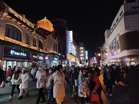 天津滨江道步行街-天津市必去景点