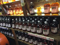 Fred's Famous Peanuts-海伦必去景点