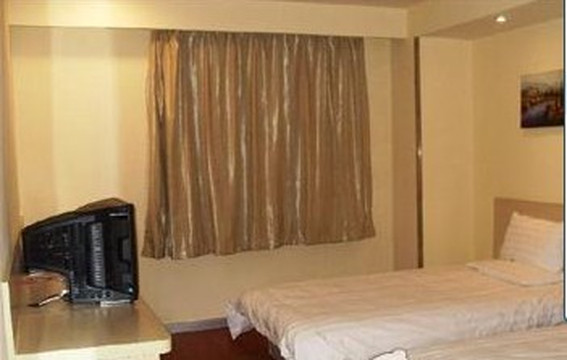 汉庭沈阳太原南街酒店主图