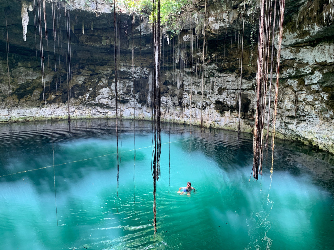 Cenote Secreto Maya-巴利亚多利德必去景点