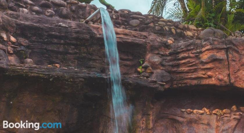 Puerto Quito酒店住宿-Puerto Quito Lodge by DOT Light