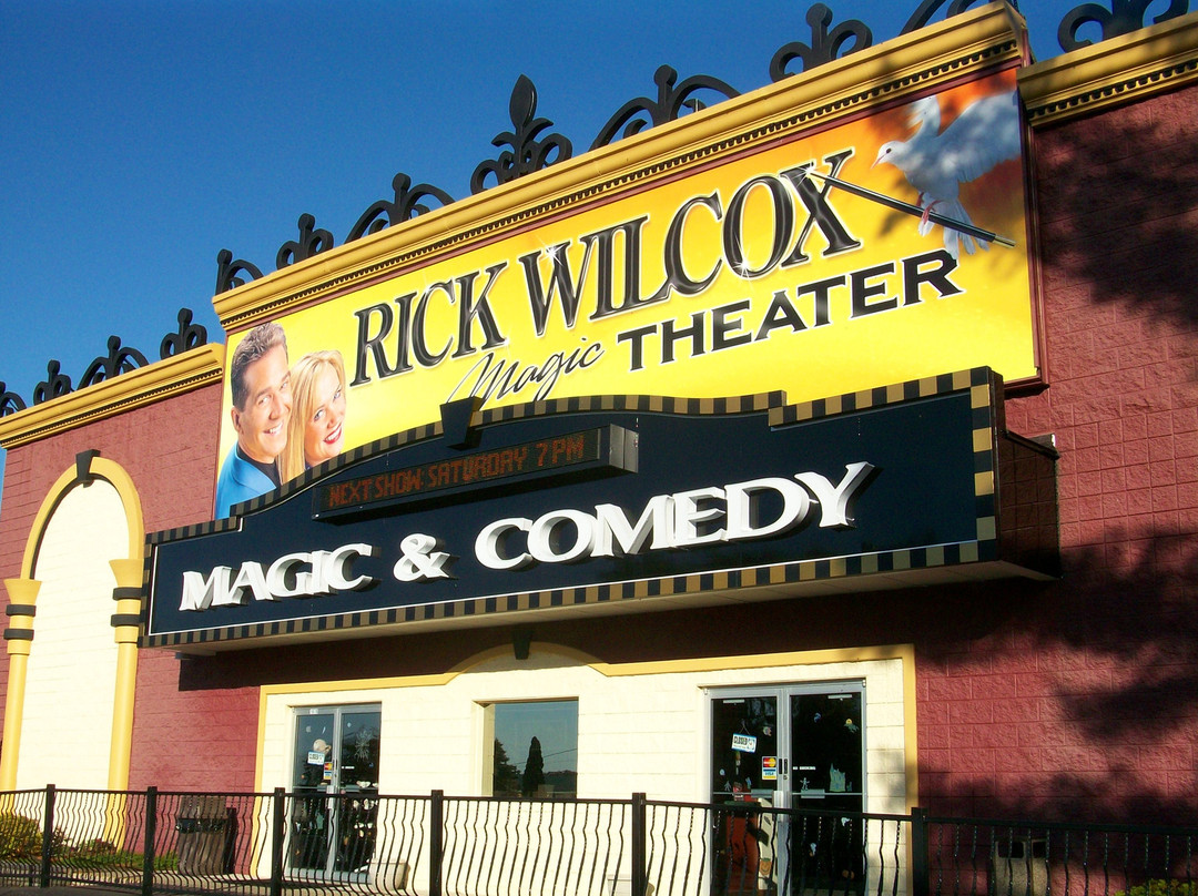 威斯康星旅游景点-Rick Wilcox Magic Theater