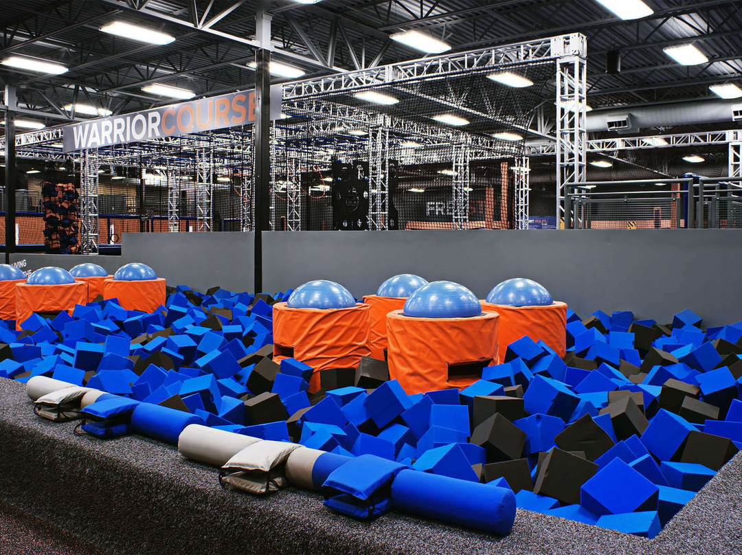 Sky Zone Moncton景点图片