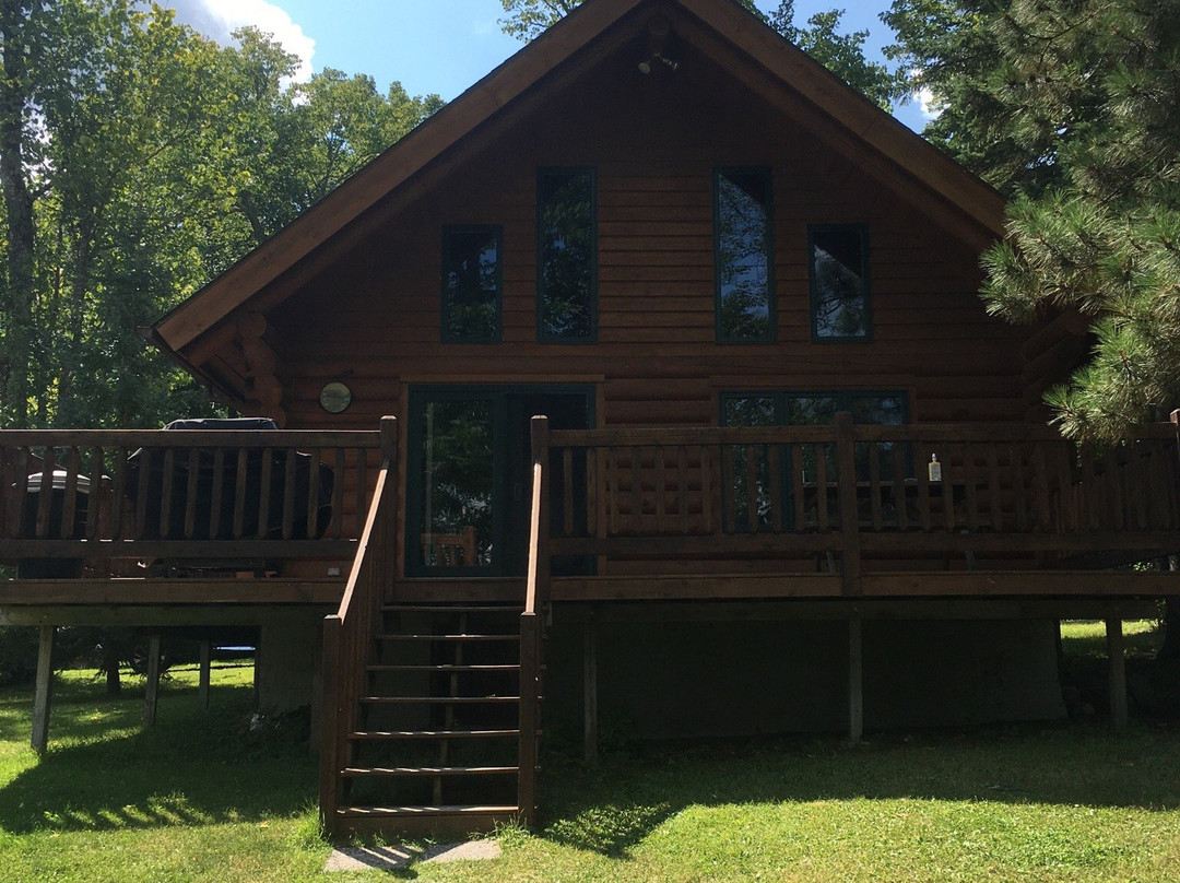 Deer Lodge Resort