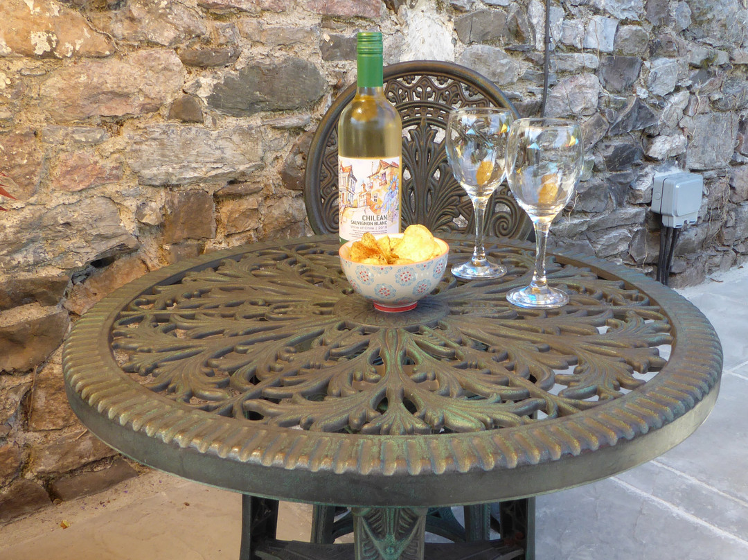 Tikka’s Tea Rooms and Bistro