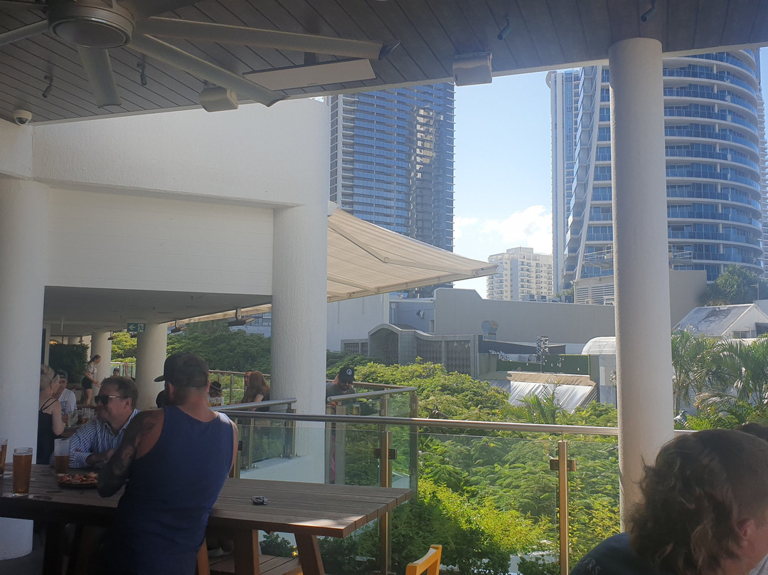 Surfers Paradise Beer Garden-冲浪者天堂必去景点