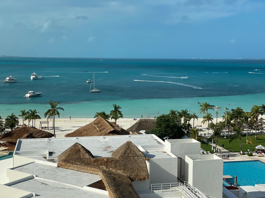 坎昆洲际总统度假村主图