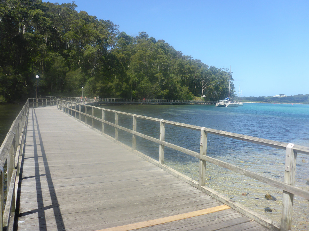 Mill Bay Boardwalk景点图片