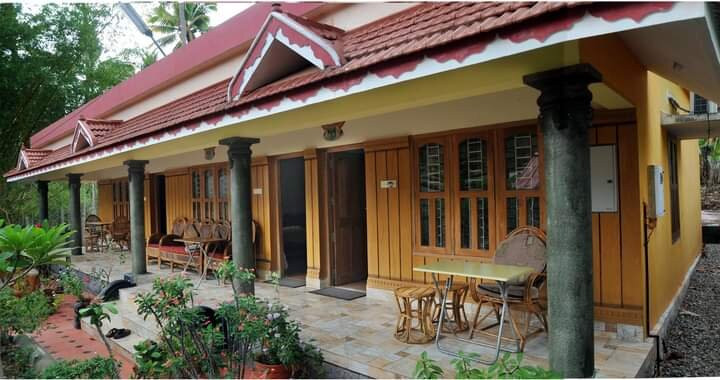 Karthika  Plaza  Resort (pvt. Ltd)主图