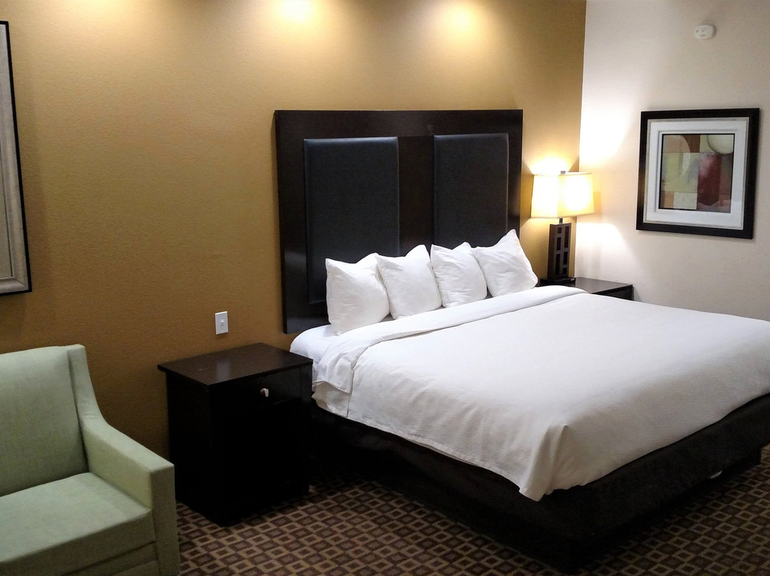 Red Roof Inn & Suites Longview主图