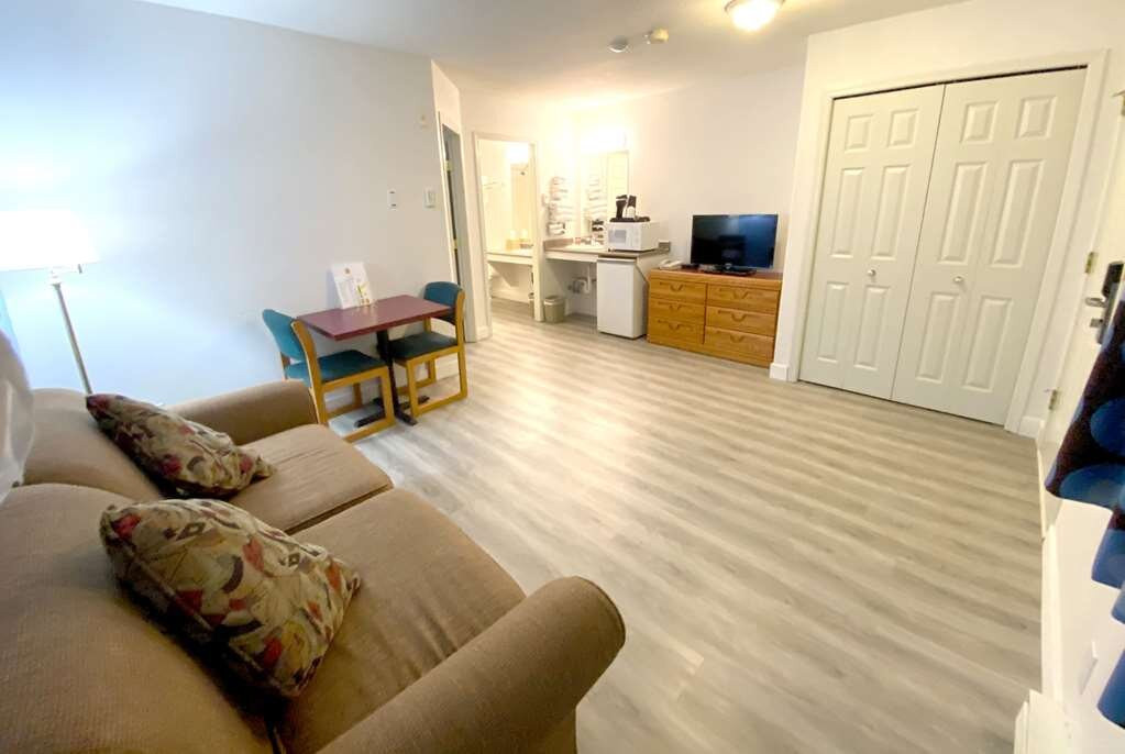 Super 8 by Wyndham Sicamous主图