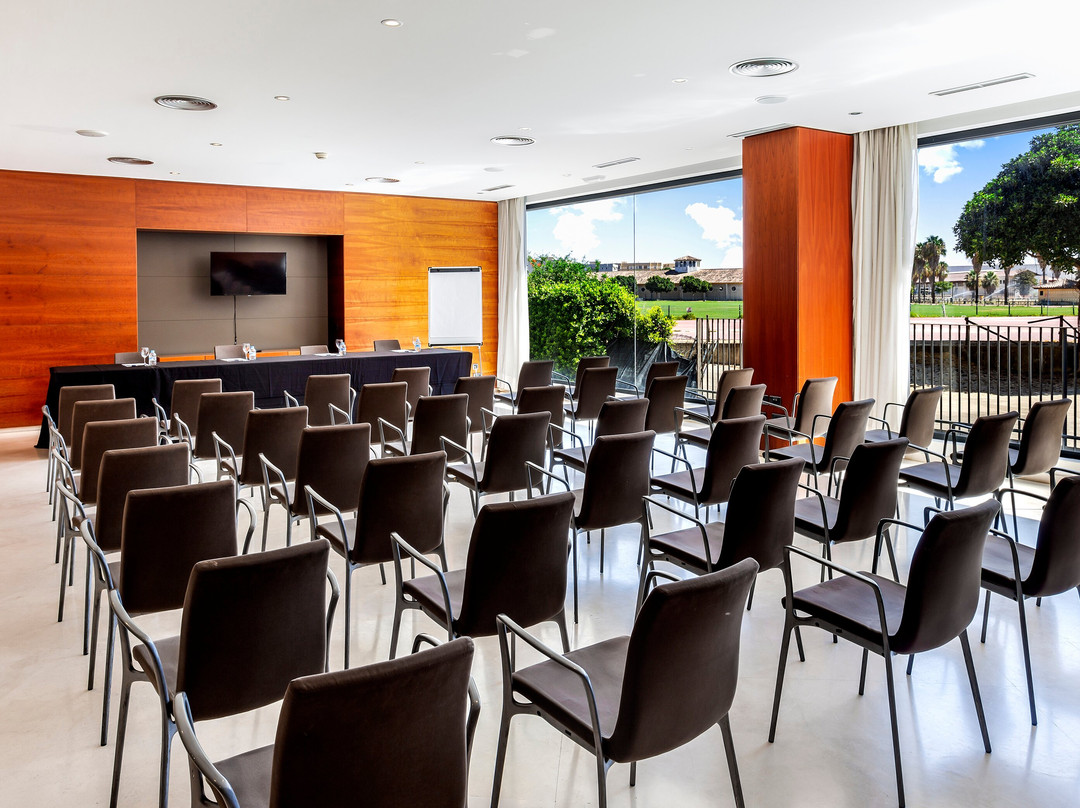 B&B HOTEL Jerez主图