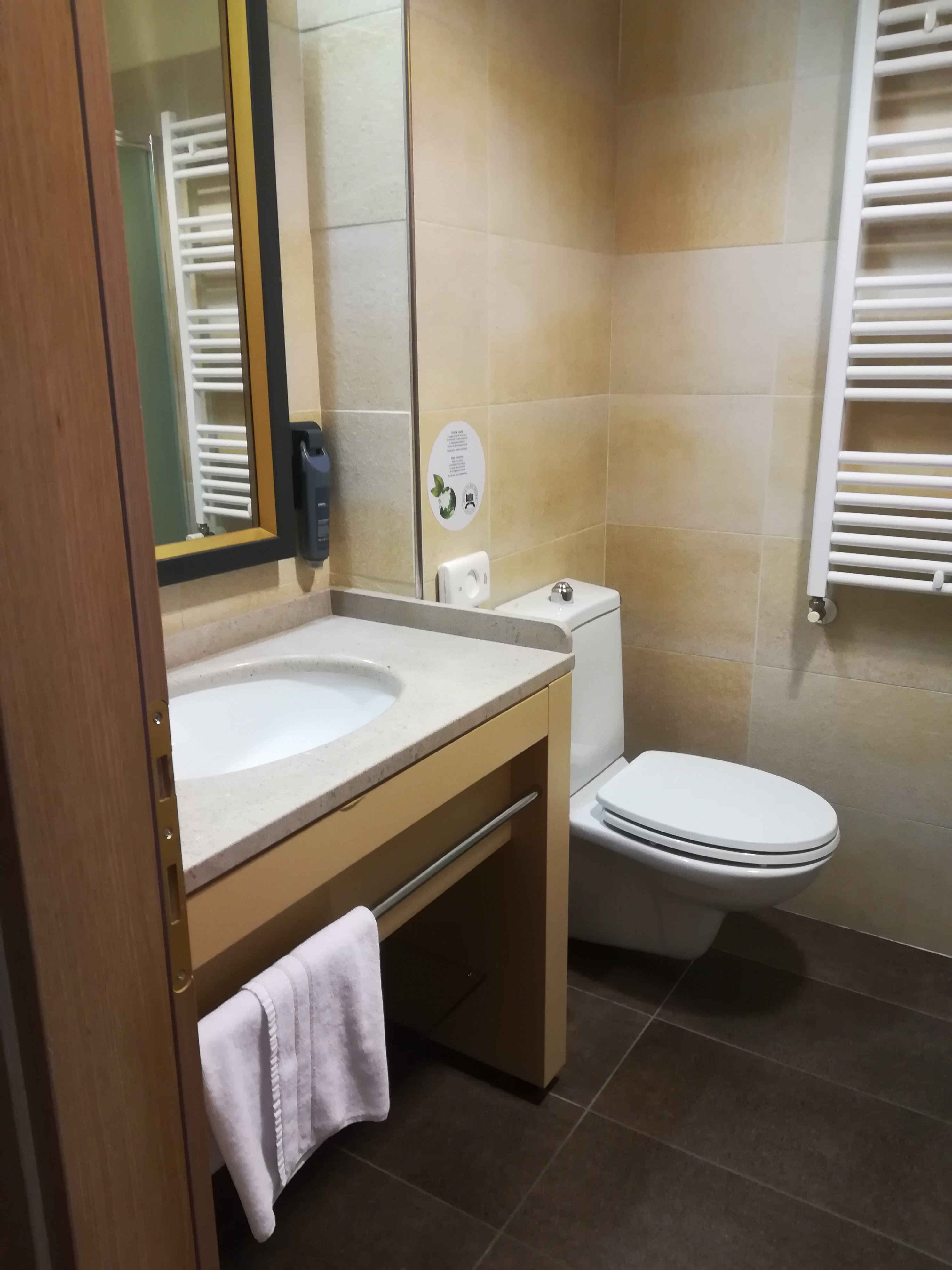 Hotel Garni Pegra-浴室