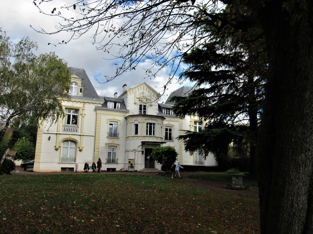 Château Des Cèdres Ou Lombard景点图片