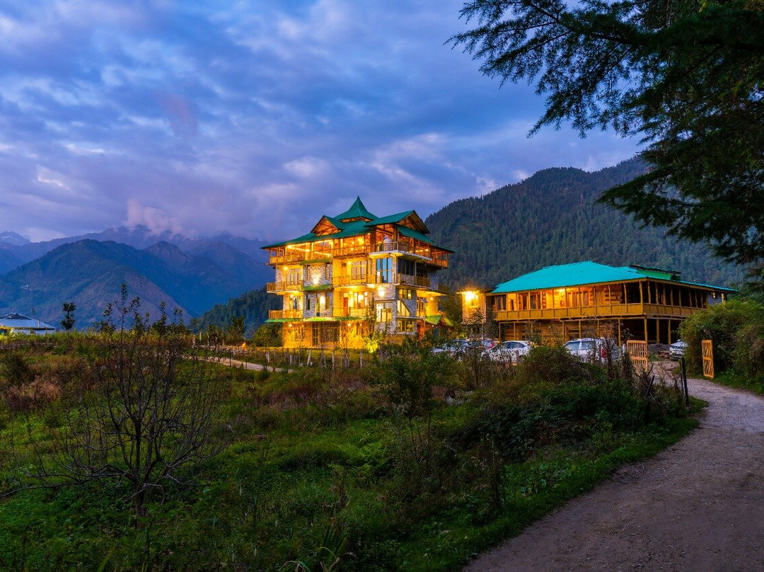 Zostel Shangarh, Kullu
