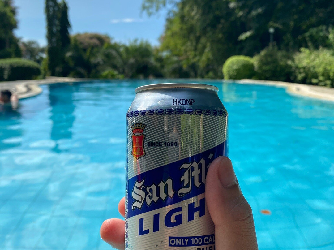 班布别墅度假村酒店主图