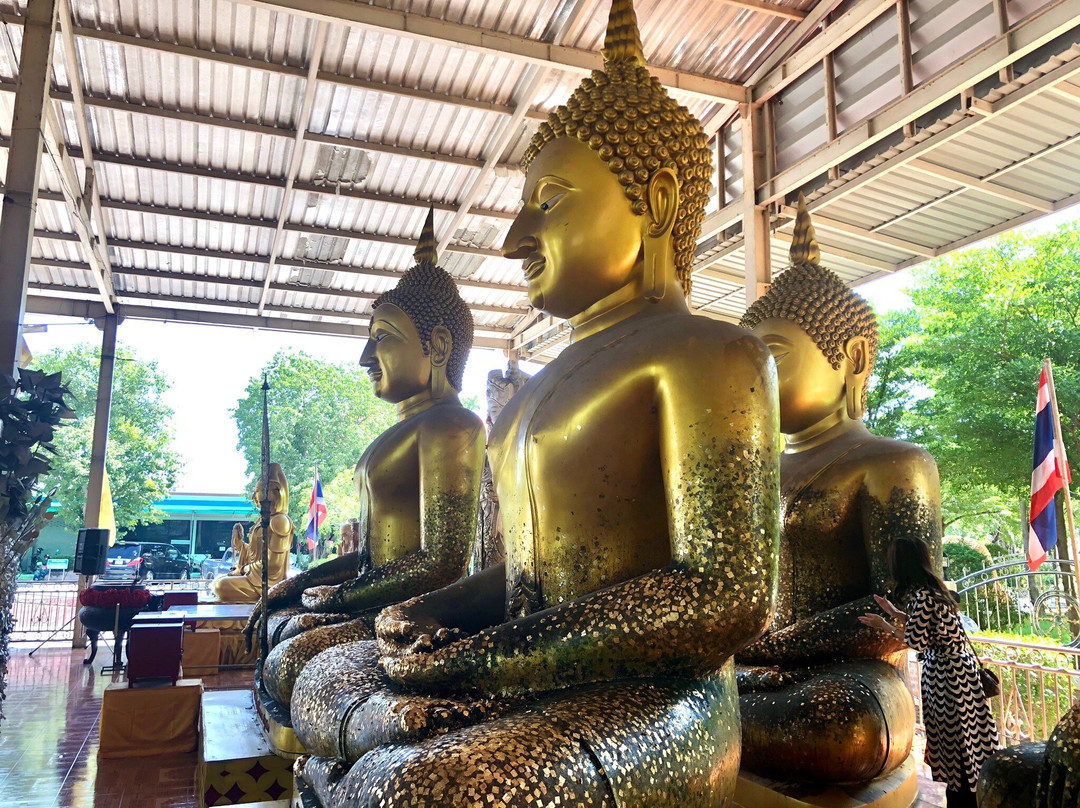 Wat Ketmadi Si Wararam-龙仔厝必去景点