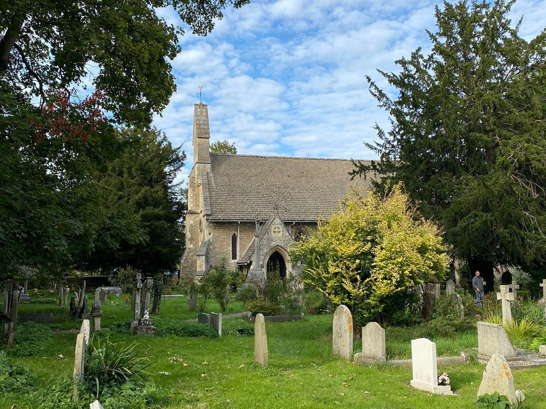 Holy Trinity Church Headington Quarry景点图片
