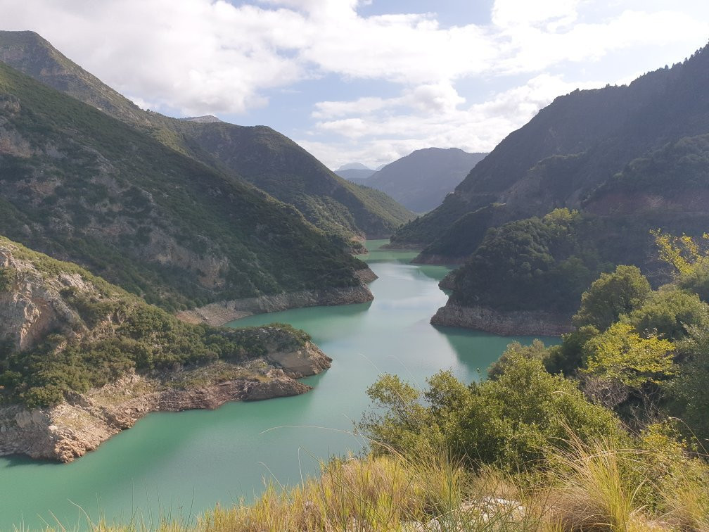 Evinos Artificial Lake景点图片