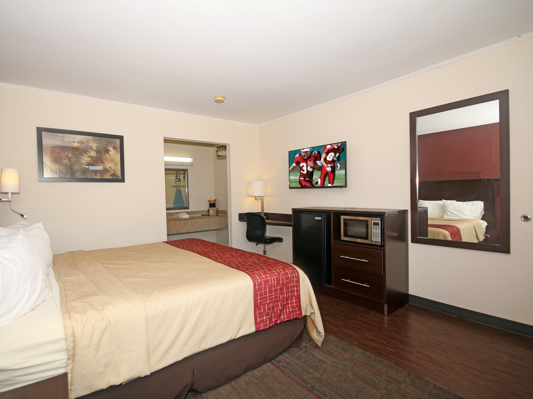 Red Roof Inn Santee主图