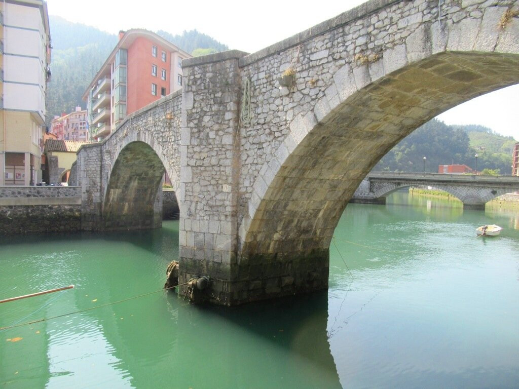 Puente Viejo景点图片