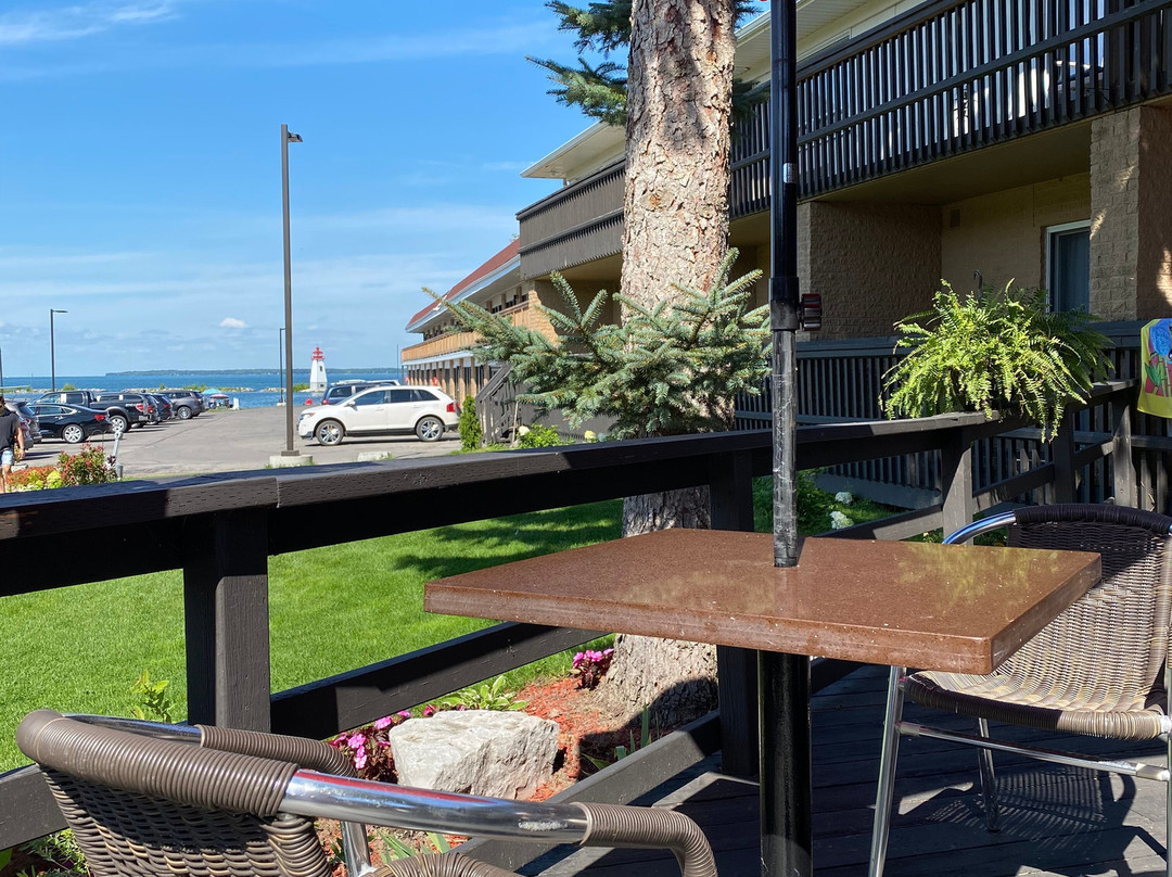 Ramada by Wyndham Jacksons Point主图