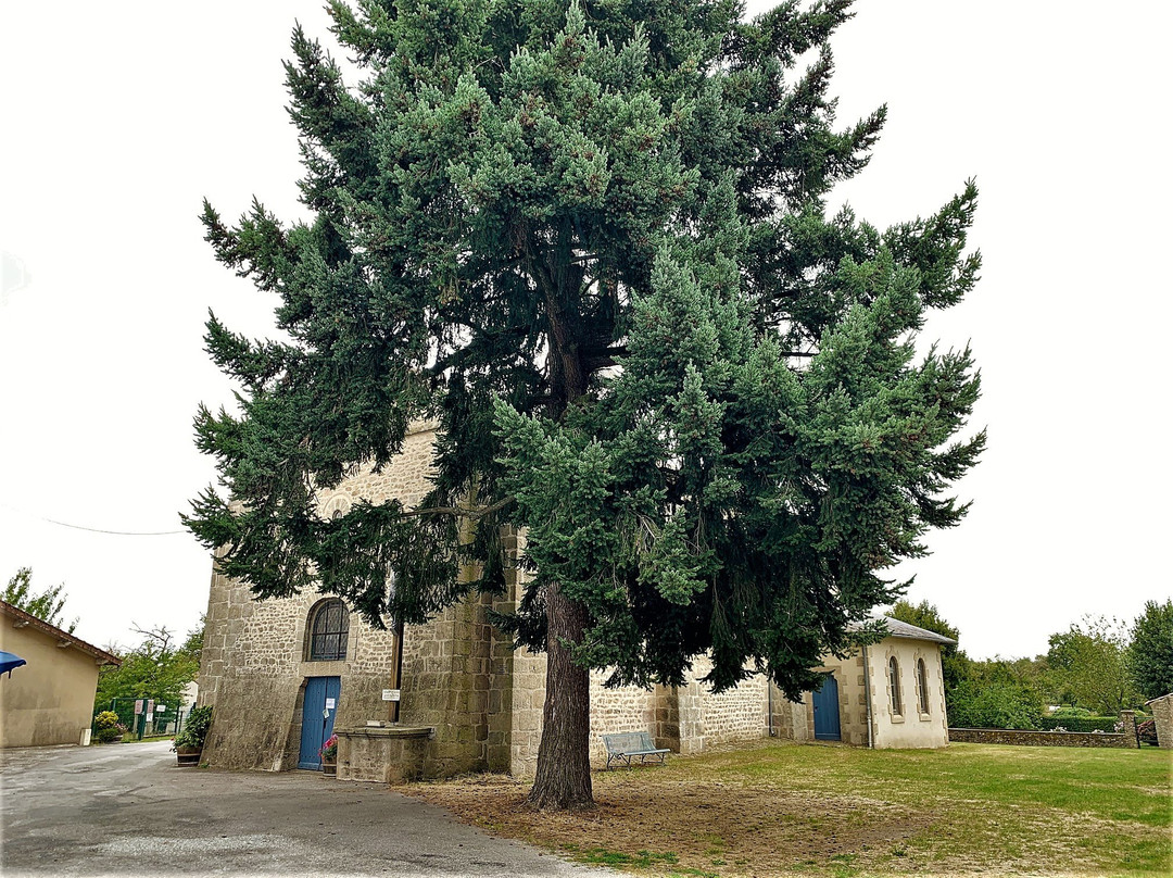 Eglise St Martial de Roussac-Roussac必去景点