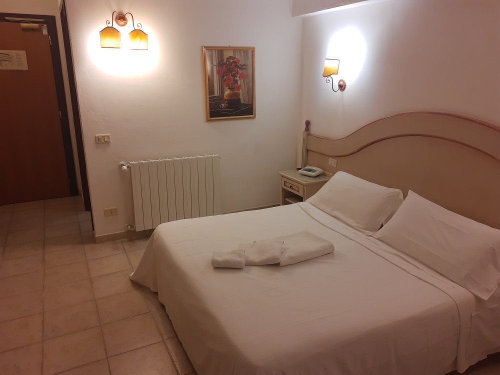 科尔德洋杰利温泉度假公园酒店主图