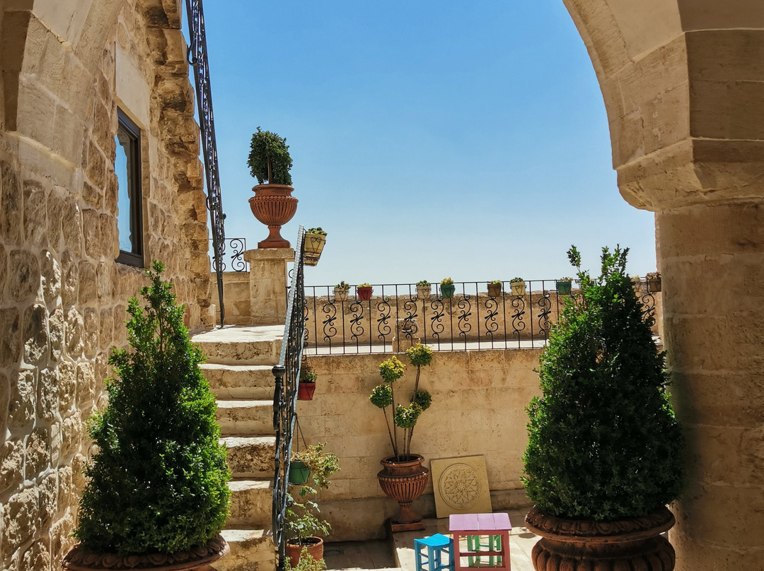 Selcuklu Konagi主图