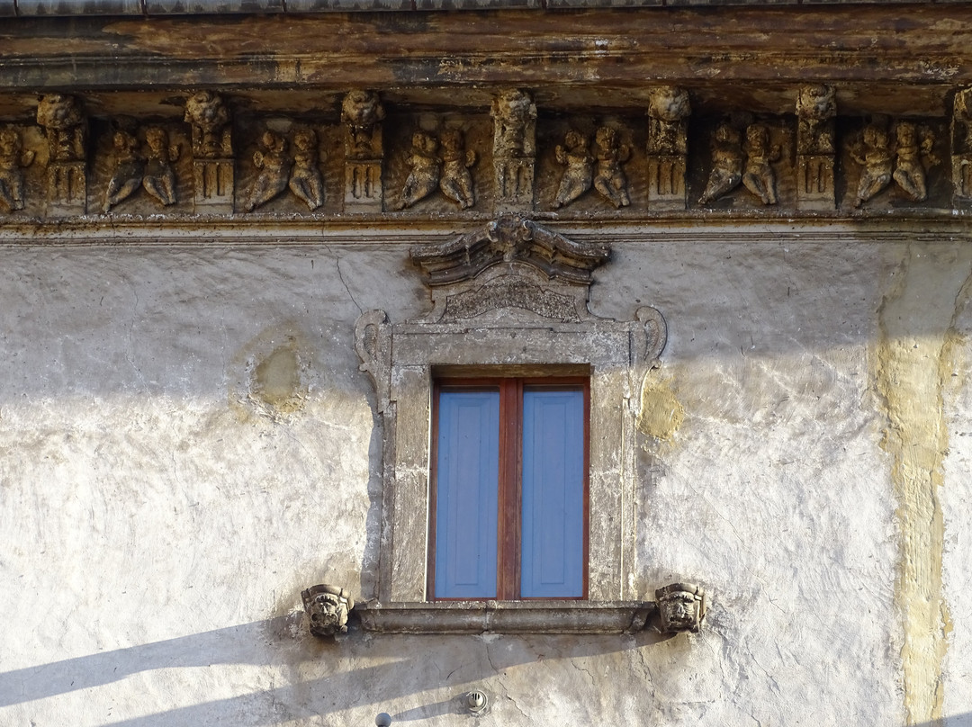 Palazzo Mosca-Scanno必去景点