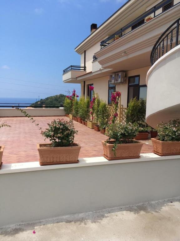 La Terrazza Degli Dei主图