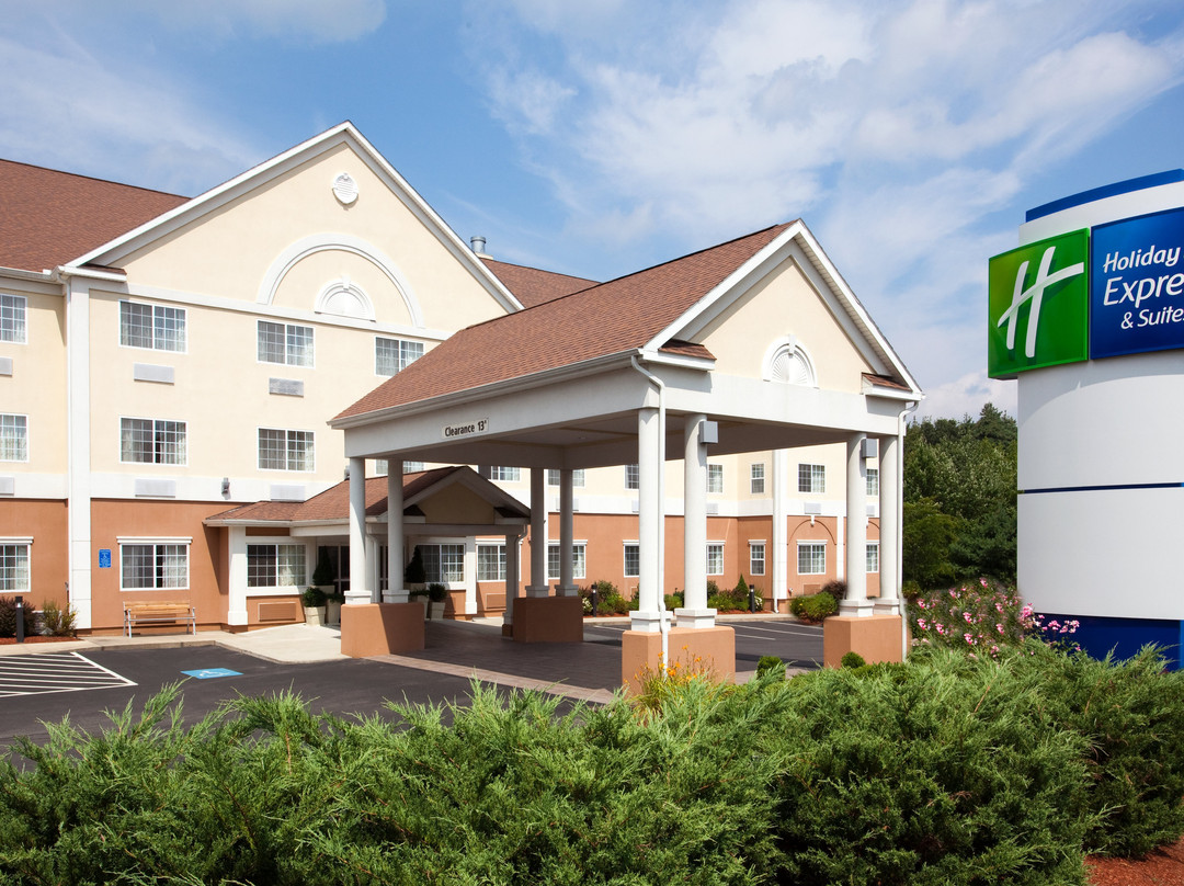 Holiday Inn Express & Suites Boston - Marlboro by IHG主图