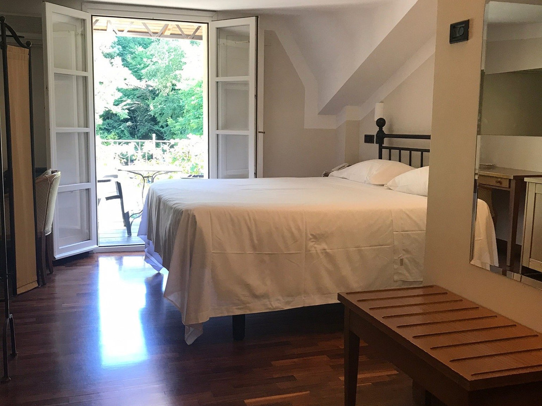 Albergo Ristorante La Macchia主图
