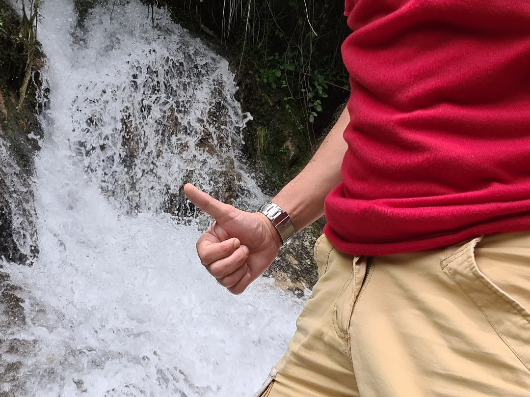 Cascadas del Hueznar景点图片