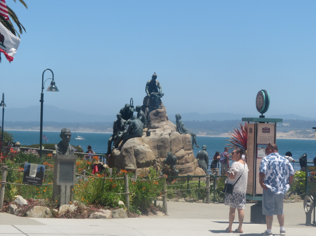 The Cannery Row Monument景点图片