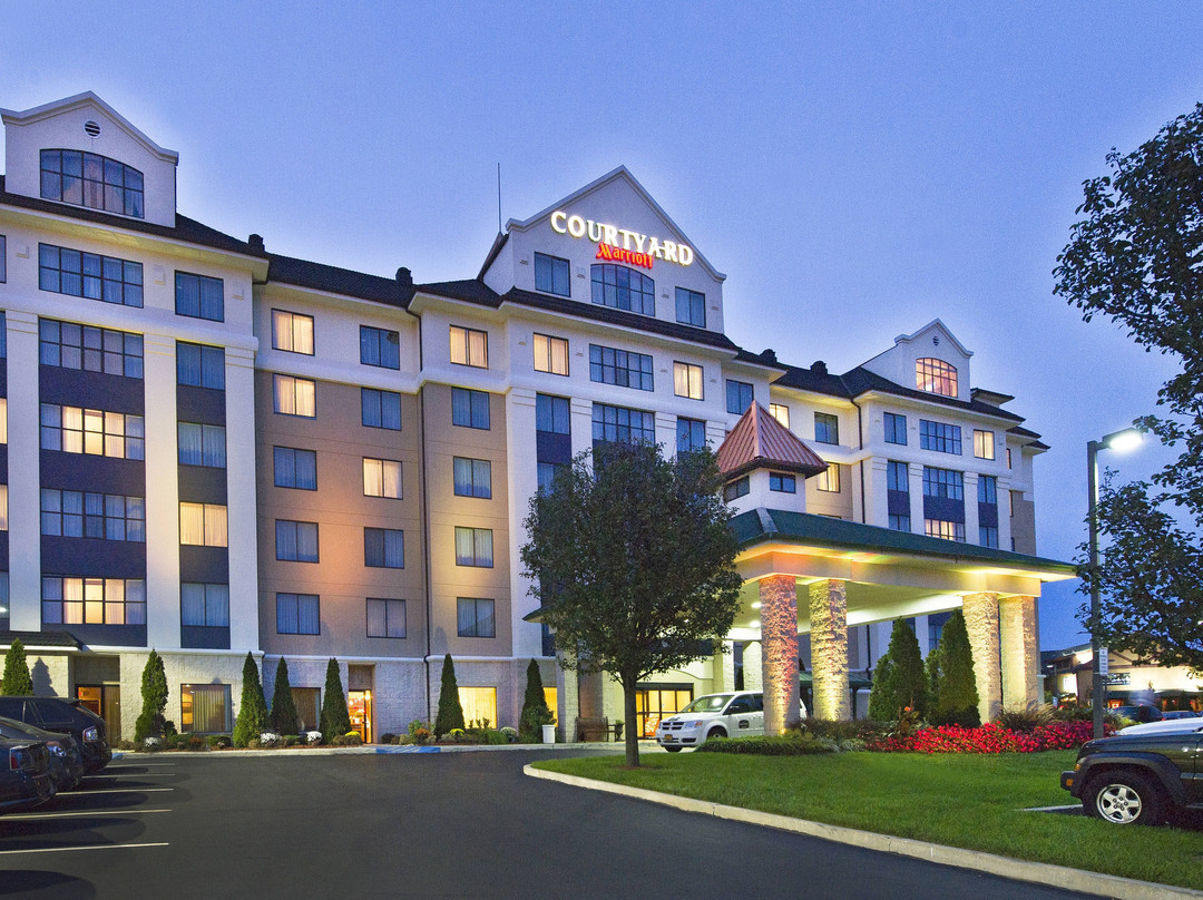 Courtyard by Marriott Long Island MacArthur Airport主图