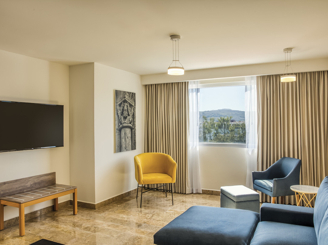 Fiesta Inn Guadalajara Periférico Poniente主图