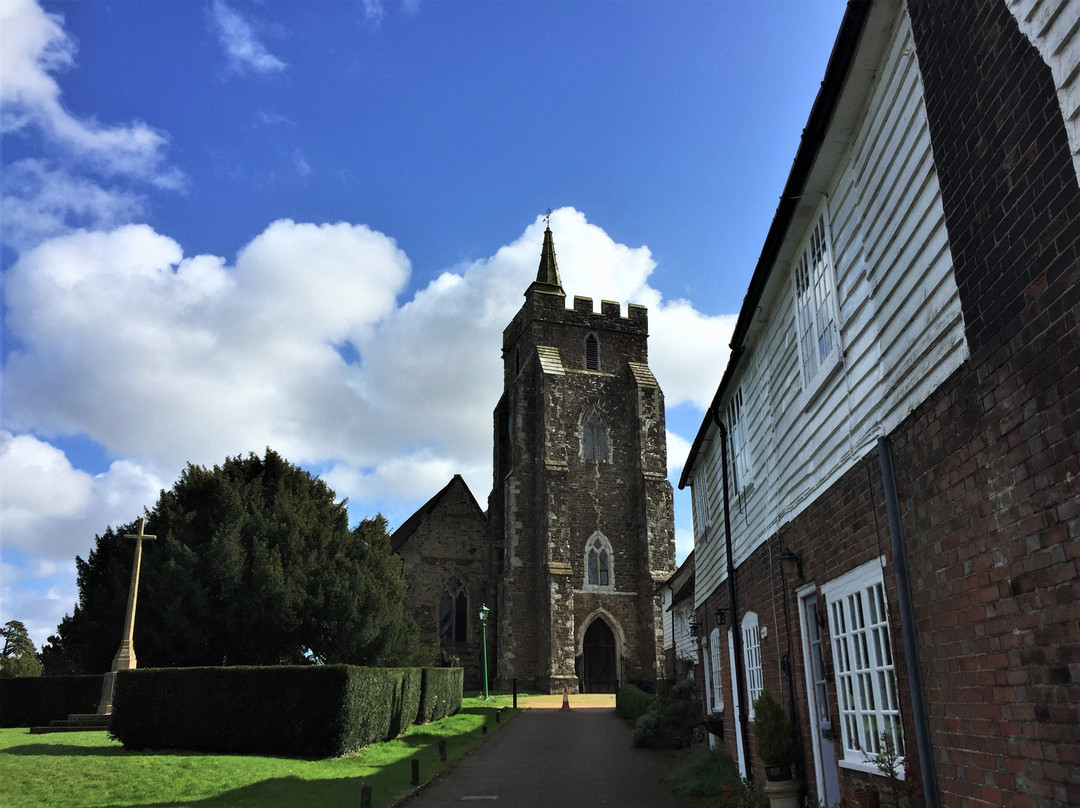 High Weald Landscape Trail景点图片