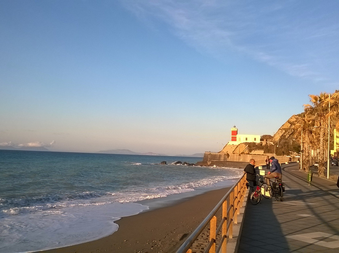 Faro di Capo d’Orlando景点图片