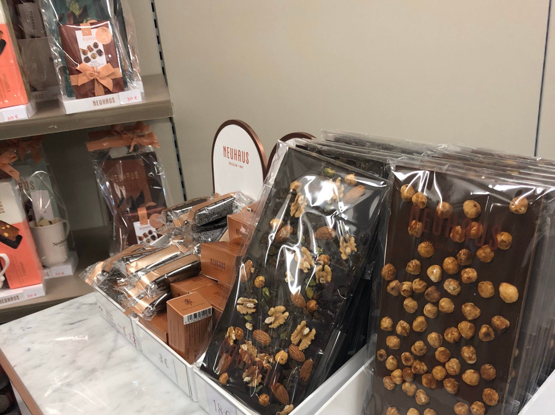 Neuhaus Factory Shop-Vlezenbeek必去景点