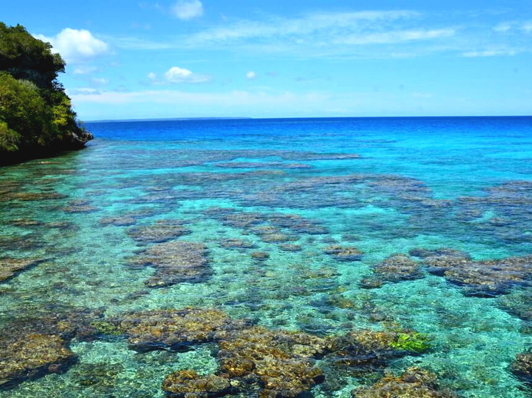 Baie de Jinek-Lifou必去景点