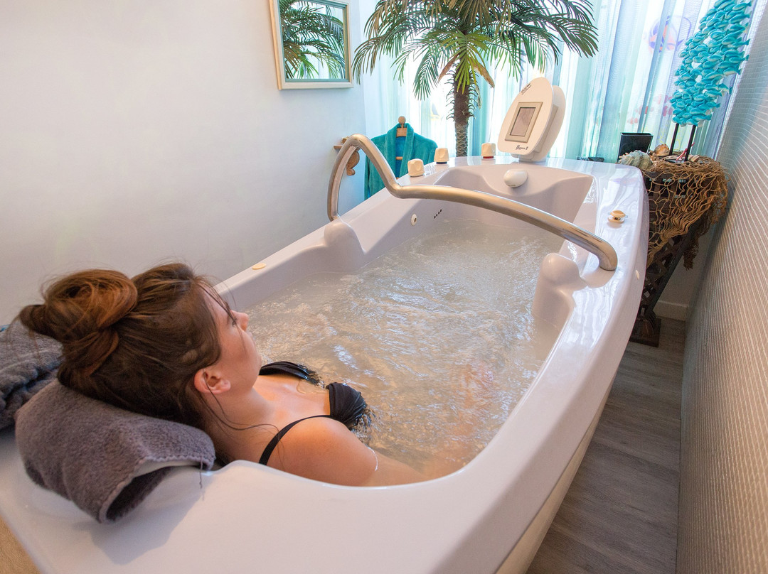 Les Soins de Colette-Garrevaques必去景点