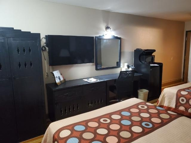 Super 8 by Wyndham Taos主图