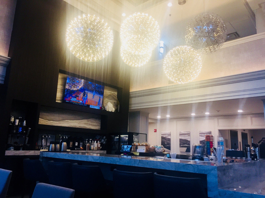 Delta Hotels Huntington Downtown主图