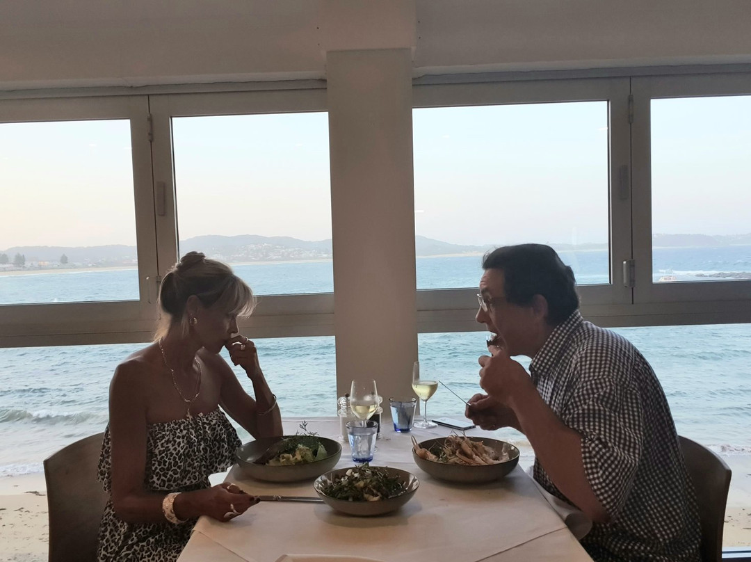 提里特里咖海滩主图