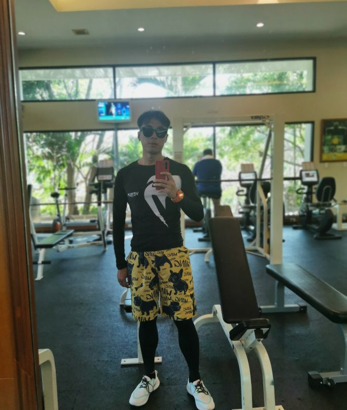 皇家悬崖盛大度假村主图